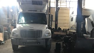 Ремонт в пути . Заехал на сто в Омске . Repairs on the way.  Drove at a hundred in Omsk