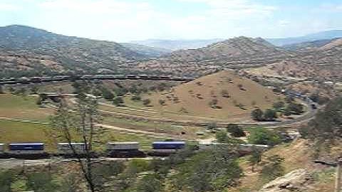 Union Pacific Double Stack Around Tehachapi Loop