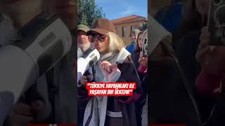 Hayvan Hakları savunucusu Seren Serengil: Türkiye hayvanları ile yaşayan bir ülkedir