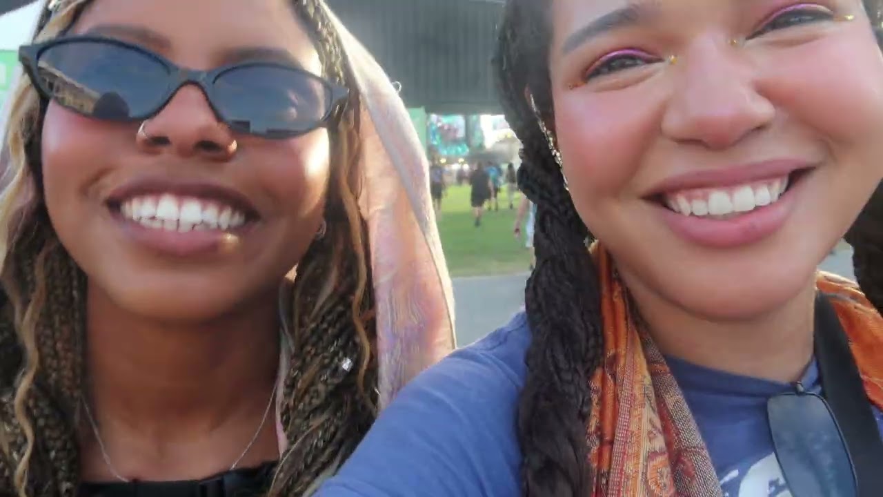 performative female goes to edc