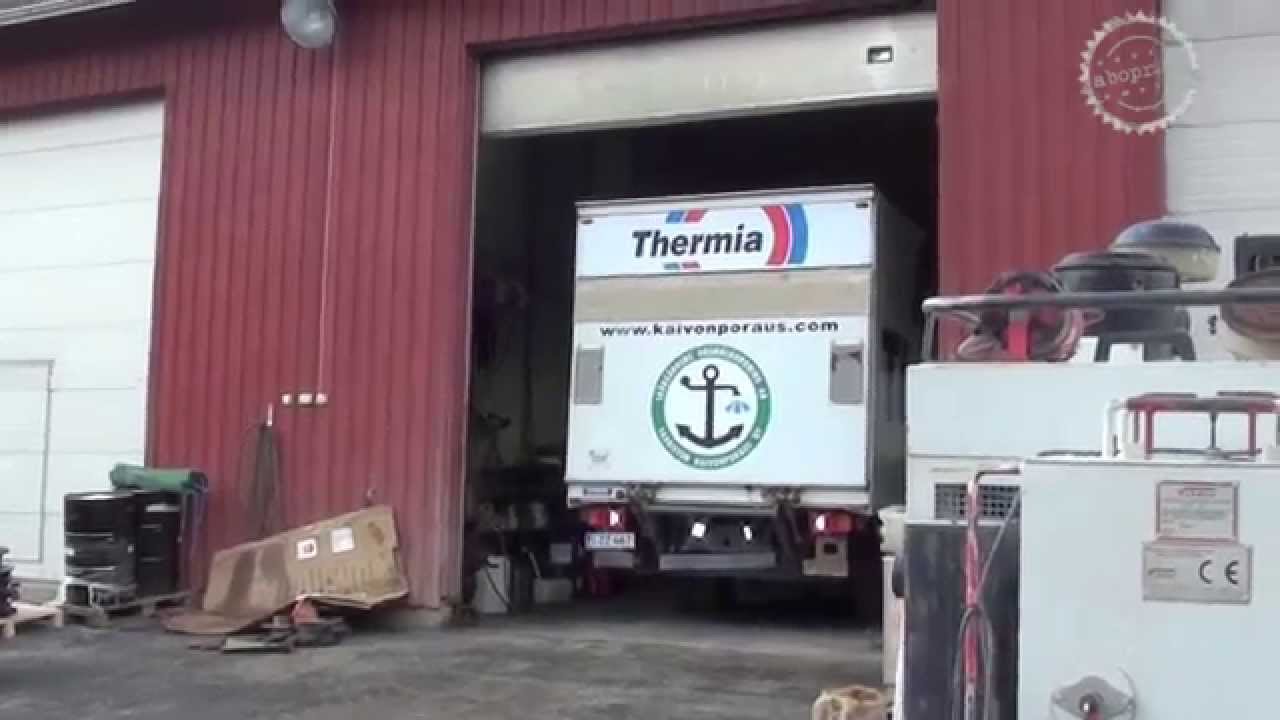 Kuorma-auton teippaus / Lastbilstejpning