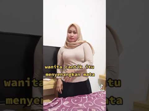 Tante Hijab Idaman Nih ‼️