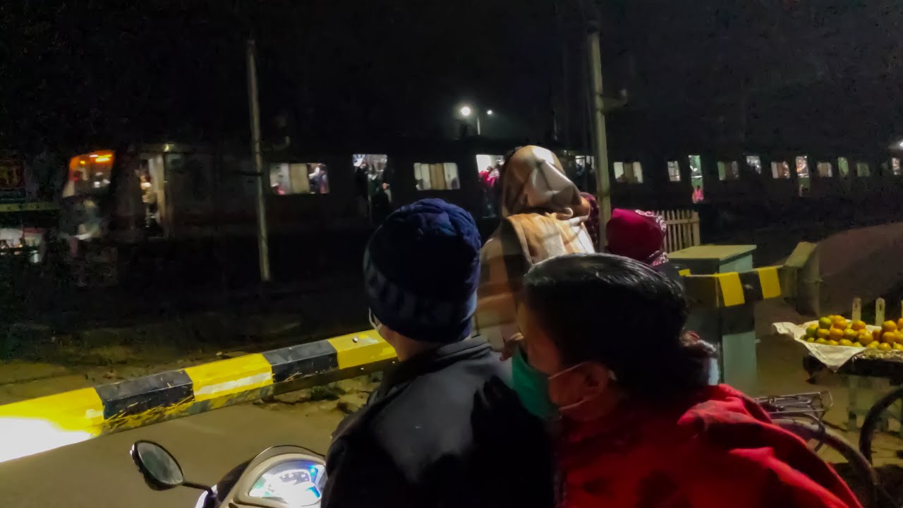 Heavy traffic at night: two high EMU train cross the Railgate at Devastated and furious speed