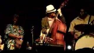 Ben Harper &quot;Black Rain&quot; live at Claremont Folk Festival 08