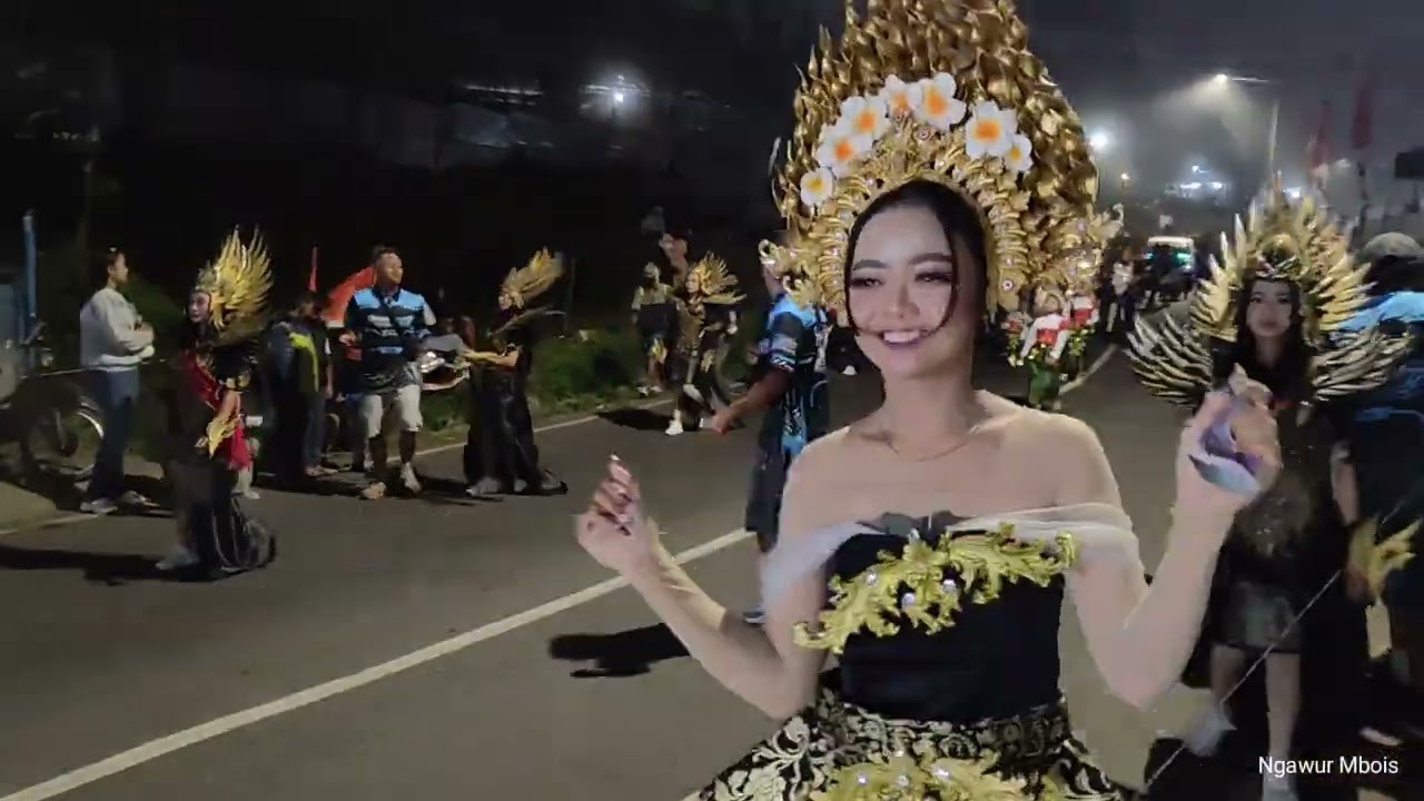 KARNAVAL SAWIRAN DAWUHAN SENGON PURWODADI PASURUAN