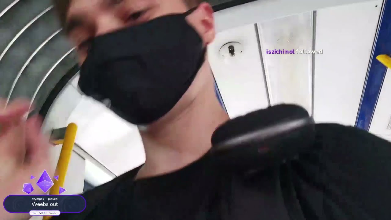 mlodyo dymy w autobusie