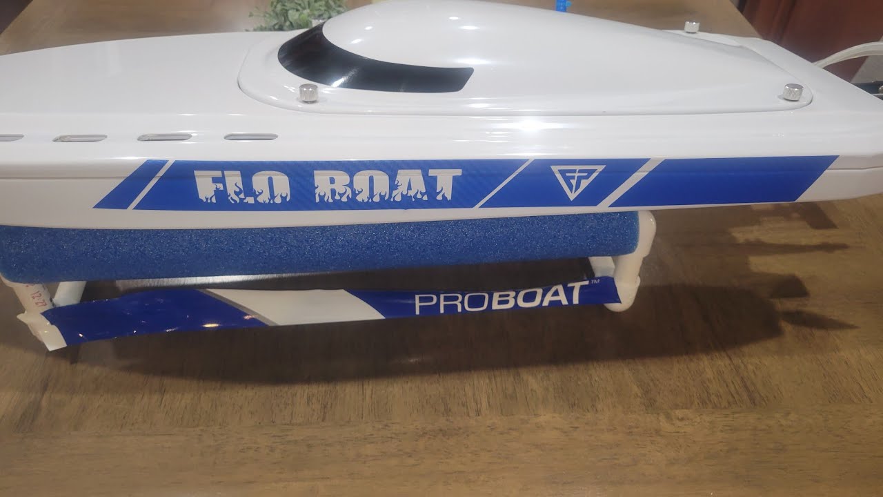 Proboat sonicwake v2 ☆☆69 mph on 4s ☆☆ Fun with the floboat ☆☆ YouTube