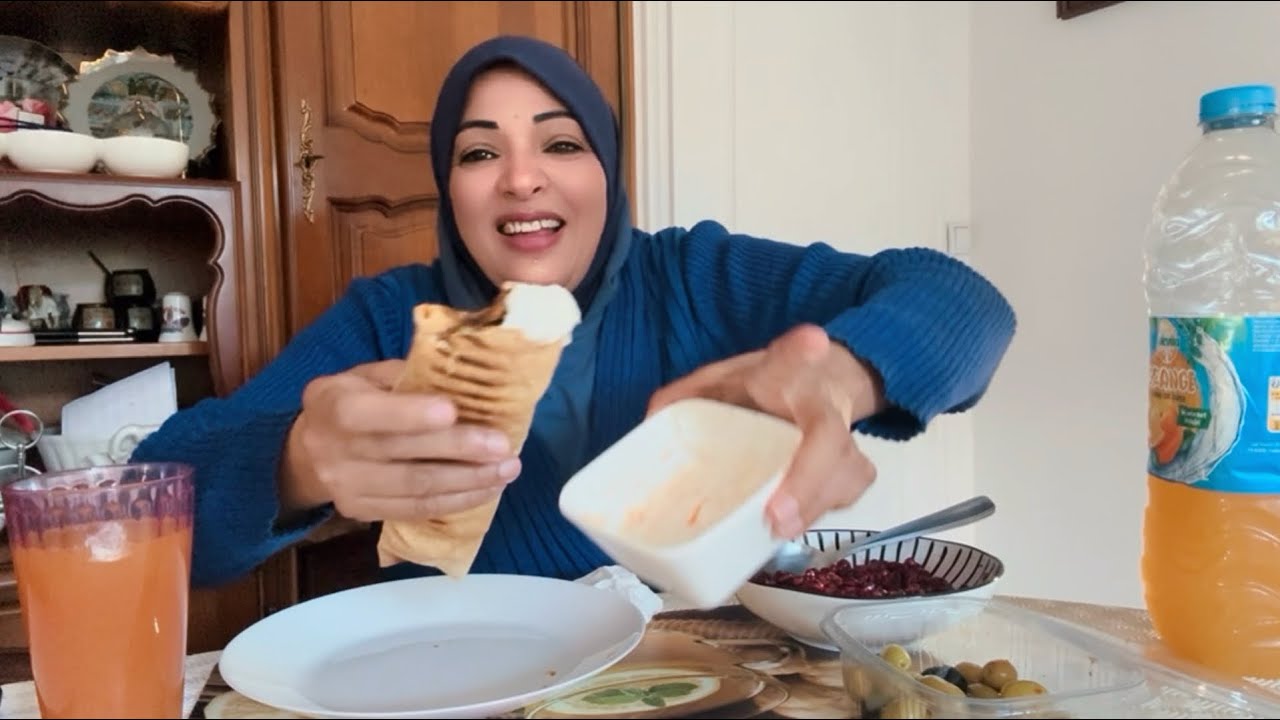 أنا بنام بقميص النوم مش بالبيجاما💪