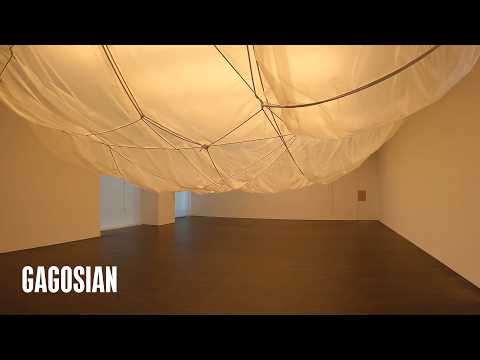 Time-lapse of Christo and Jeanne-Claude's "Air Package on a Ceiling" | Gagosian