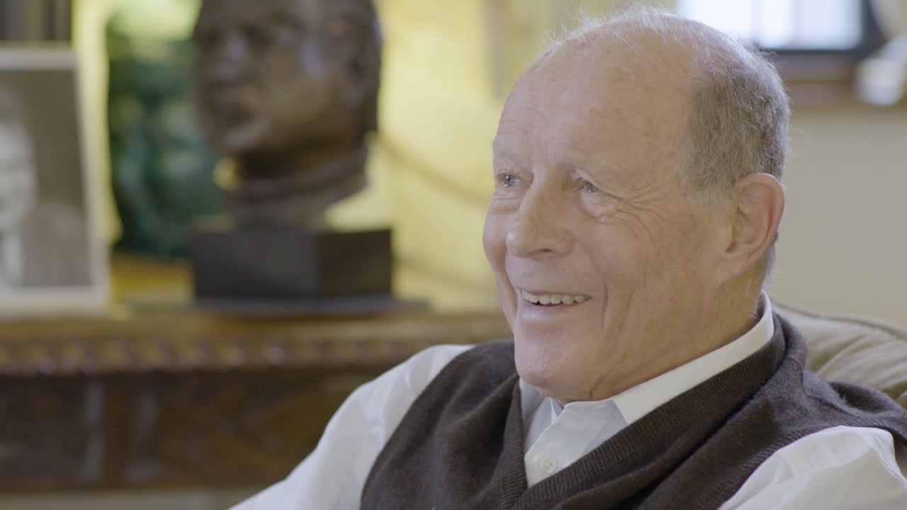 Dr Paul Brass interview (French) YouTube