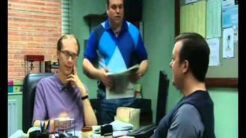 EXTRAS Bloopers: Ricky Gervais & Barry - Did You Glug It?