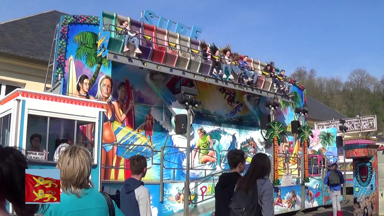 Manège Surf, fête foraine de Brionne, Eure 2017