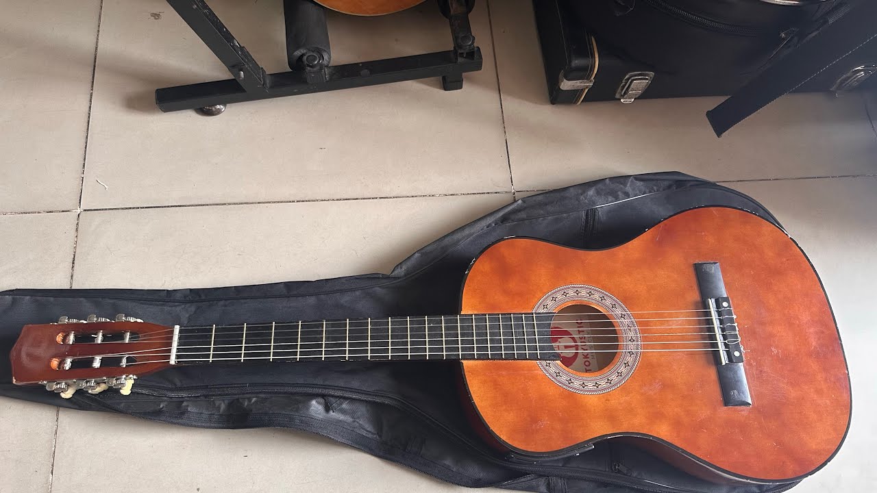 Guitar classic EQ LC5. giá 700k ( test guitar classic EQ) YouTube