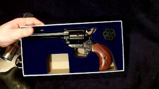 Heritage Birdshead revolver