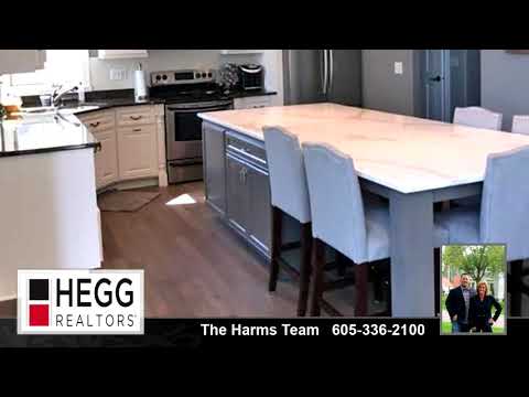 7905 E Oakmont Pl, Sioux Falls, SD home video tour
