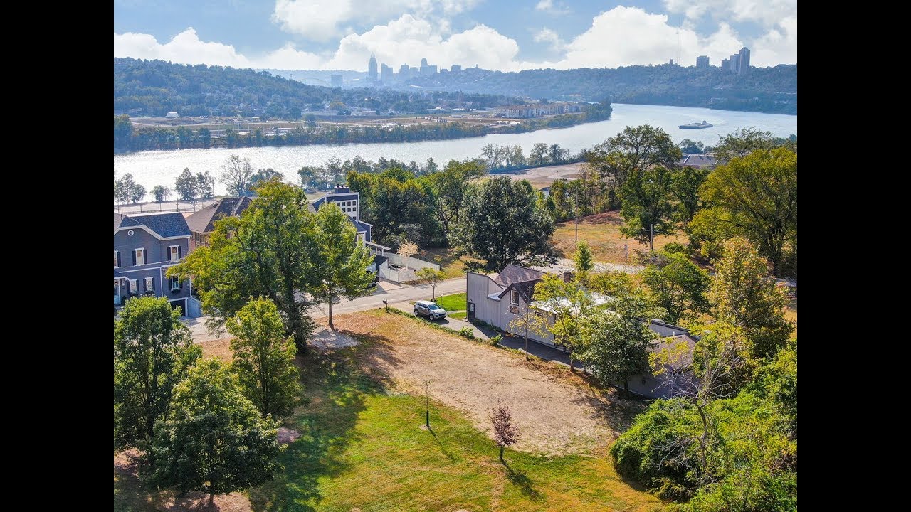 3026 ONONTA AVENUE CINCINNATI OH 45226