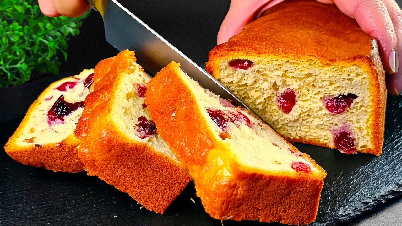 1 Tasse Haferflocken und 2 Äpfel. Gesunder Diätkuchen in 5 Minuten! Kein Zucker, kein Mehl.