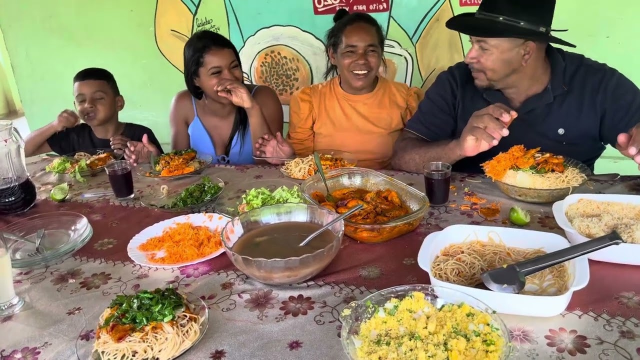 Vamos almoçar galera 