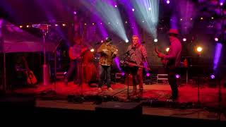 The Infamous Stringdusters - 6 song, 37 minute long jam medley