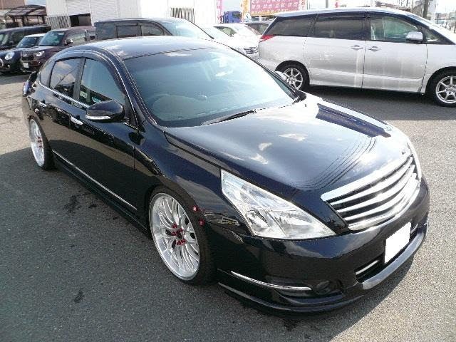 日産 ティアナ 250xl オーディオカスタム フルエアロ 4本出しマフラー 車高調 ローダウン インチ アルミホイール カスタム例1台 Youtube