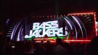Download lagu Derp - Bassjackers, MAKJ [Bassjackers Live Neon Countdown 2024]