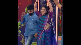 Rachana narayanankutty hot dance navel slip🥰