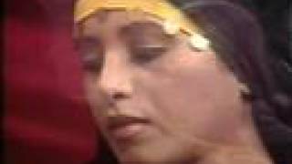 Video-Miniaturansicht von „Ofra Haza - Yad Anuga - יד ענוגה“
