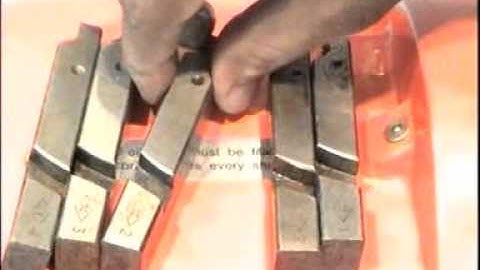 P  140A Threading Machine Red & Black