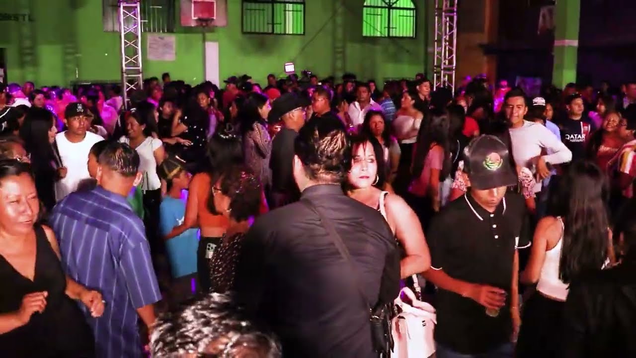 LUZ AZUL DE ELEUTERIO BELTRAN (CONCIERTO COMPLETO) PUROS EXITOS - Colonia 5 De Mayo 2024