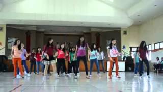 Flashmob angkatan kelas 8 SMP Vianney 2012 2015