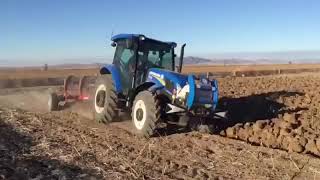 New Holland Td75D 4Lü 16 Numara Dönerli̇ Pulluk Tarla Sürümü