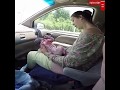 This woman gave birth to a 10lb baby in the CAR