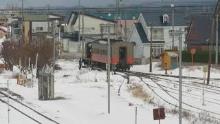 五所川原駅にて　激レア！ストーブ列車客車切り離し＆回送♪