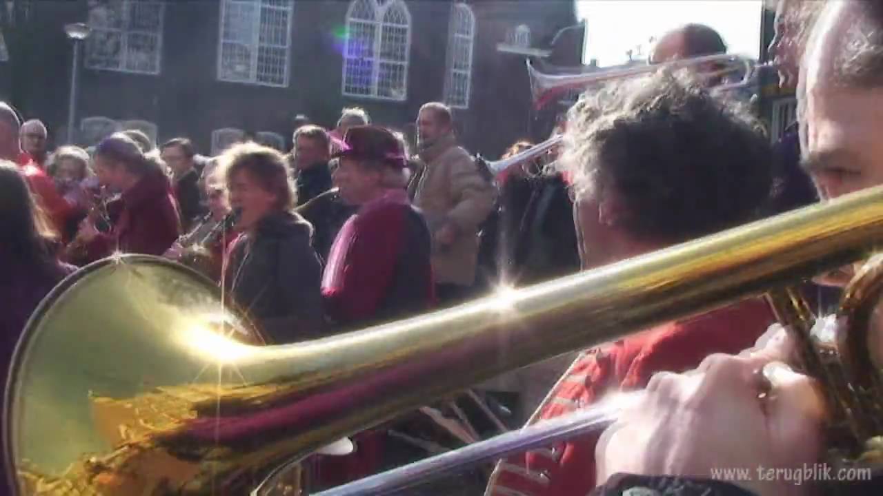 Laatste happening met Robert Jasper Grootveld rond Het Lieverdje