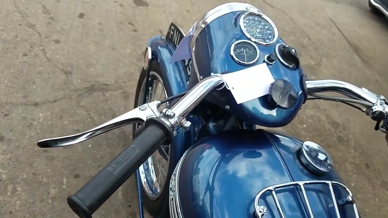 1952 Triumph 6T Thunderbird 650cc at Andy Tiernans 