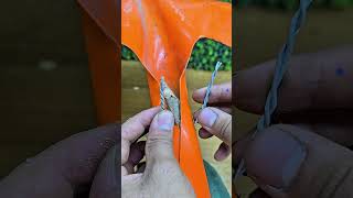 A Clever Way to Secure a Shovel Properly #howto #woodscraft #wood #wooddesigner #woodworking