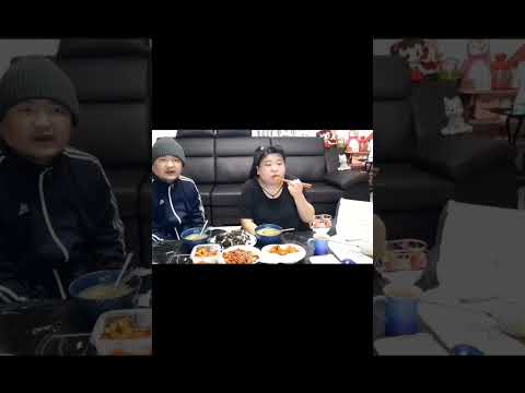 복부인 충무김밥 <strong>무국</strong> 먹방 긴영상은 화면에 제목플래이 누르시면됩니다 #shorts