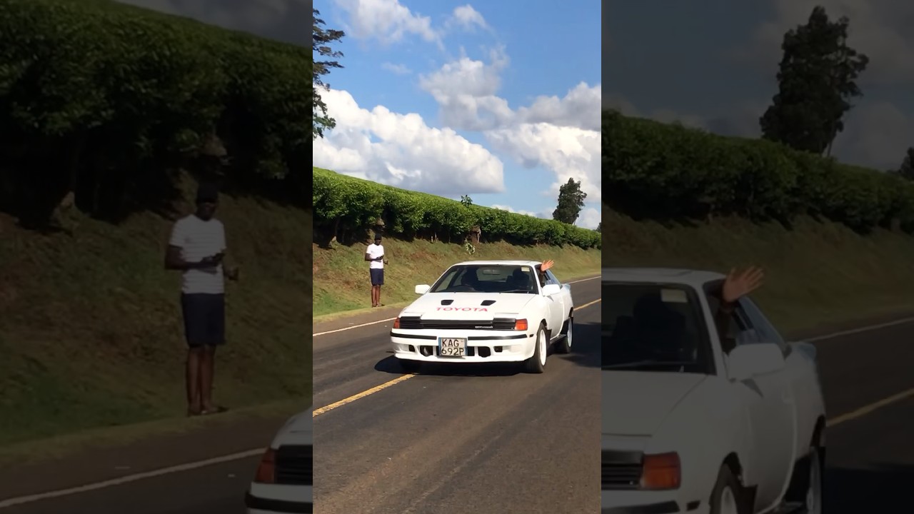Toyota Celica T160 3s-gte big turbo brutal flyby. 