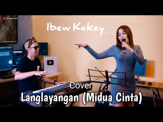 Midua Cinta(Langlayangan)//Ibew kekey Ft Wagista TV Cover Live Electone class=