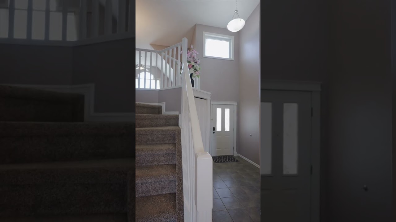 müve team listing: 1044 Barnes Way SW, Edmonton, AB