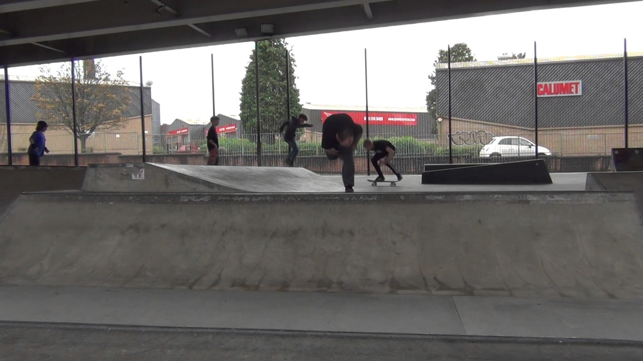 pump cage footplants mini ramp