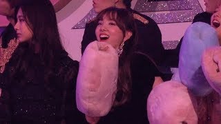 180111 [4K] 골든디스크 어워드 GDA 트와이스(TWICE) - EXO 코코밥(KOKOBOP) 무대 리액션(REACTION) 나연 직캠