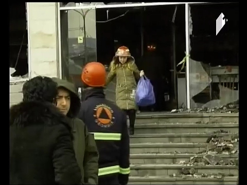 აქცია მერიასთან - რა მოთხოვნებია აქვთ ხანძრის შედეგად დაზარალებულებს