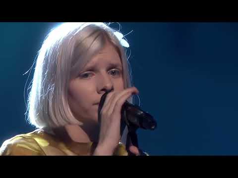 [Vietsub] Runaway - Aurora