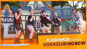 Flashmob VoXXclub na Oktoberfest Beto Carrero