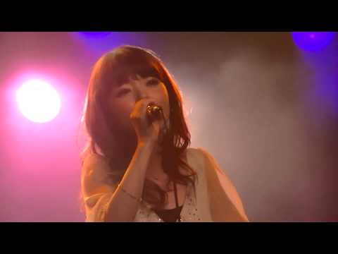 White／中野サユリ＠2013 06 07hillsパン工場
