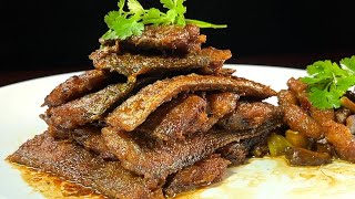 这样做的干烧带鱼，咸香微辣，干酥入味，配上米饭太解馋了