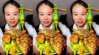 Yummy Spicy Food Mukbang, Eating Fried Big Fish With Green Vegetables, Spicy Boneless Chicken Feet