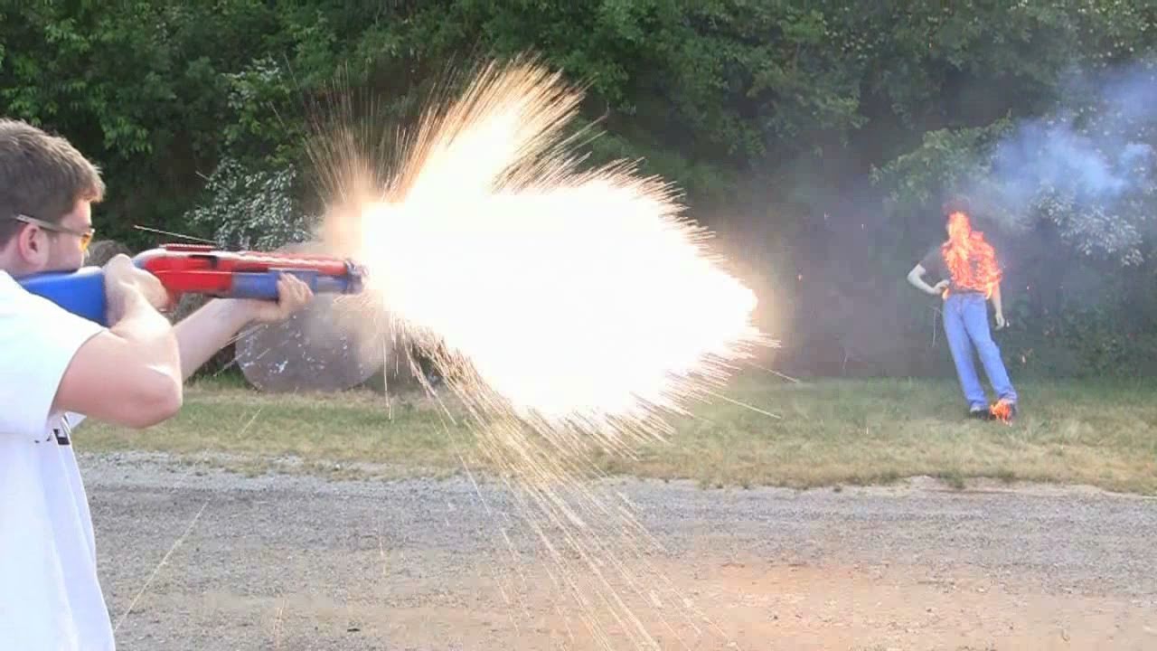 12 Gauge Dragons Breath - YouTube.