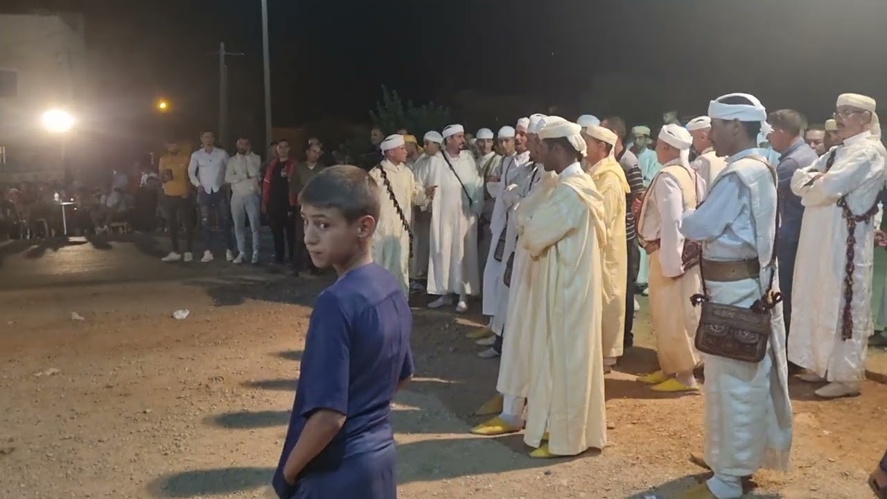 أحيدوس أيت وراين من عرس جميل من مدينة تاهلة (الجزء 1) Ahidous ait Warayan